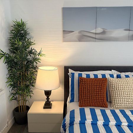 Luxury Rooms - Pick A Room - Free Parking & Kitchen Access, Near Etihad Stadium, The Coop Live & Piccadilly Station, Manchester Eksteriør bilde